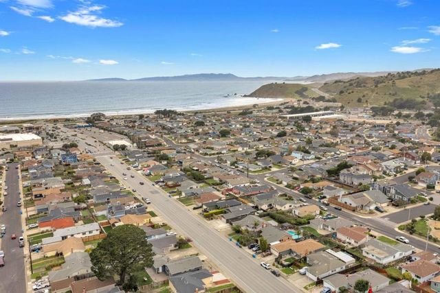 695 Linda Mar Boulevard, Pacifica, CA 94044