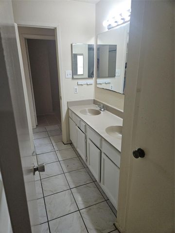 18539 Lippizaner Drive, Cypress, TX 77433