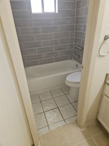 18539 Lippizaner Drive, Cypress, TX 77433