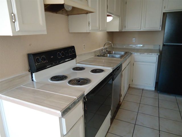 18539 Lippizaner Drive, Cypress, TX 77433