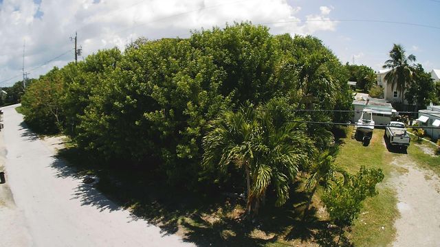 27th Street Ocean, Marathon, FL 33050