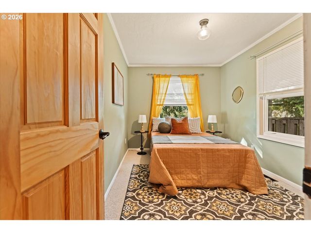 9810 Sw 55TH Ave, Portland, OR 97219
