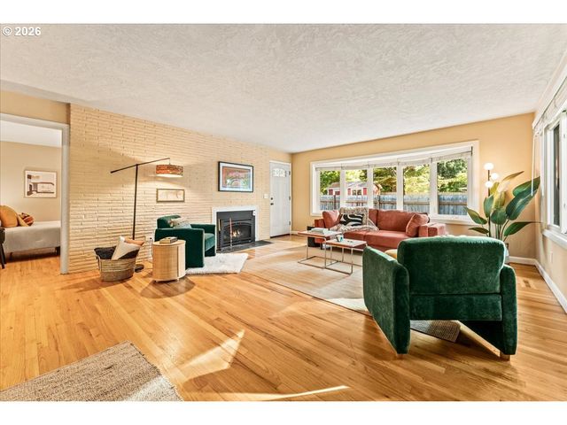 9810 Sw 55TH Ave, Portland, OR 97219