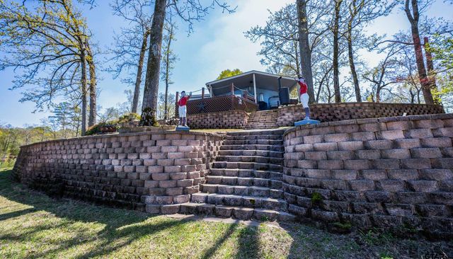 85 Cr 2607, Pittsburg, TX 75686