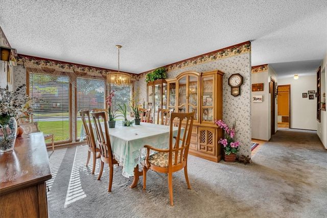 2834 S College Drive, Fayetteville, AR 72701