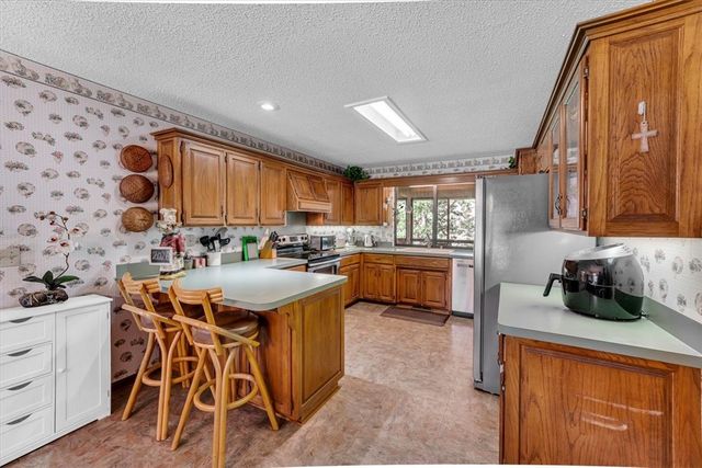2834 S College Drive, Fayetteville, AR 72701