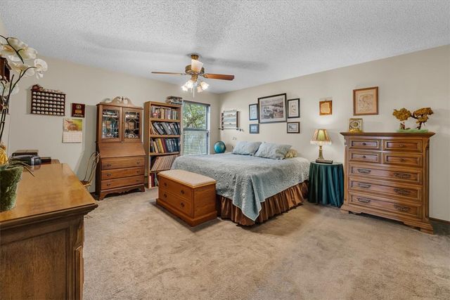 2834 S College Drive, Fayetteville, AR 72701