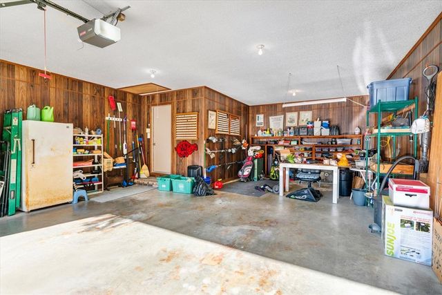 2834 S College Drive, Fayetteville, AR 72701
