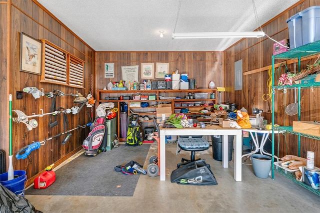 2834 S College Drive, Fayetteville, AR 72701
