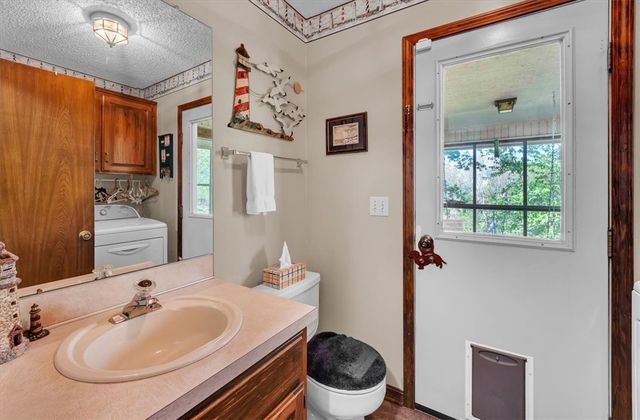 2834 S College Drive, Fayetteville, AR 72701