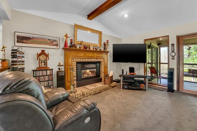 2834 S College Drive, Fayetteville, AR 72701