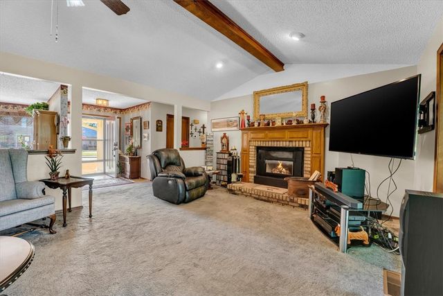 2834 S College Drive, Fayetteville, AR 72701