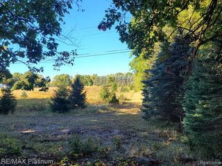 Parc B Tipsico Lake Road, Hartland, MI 48353