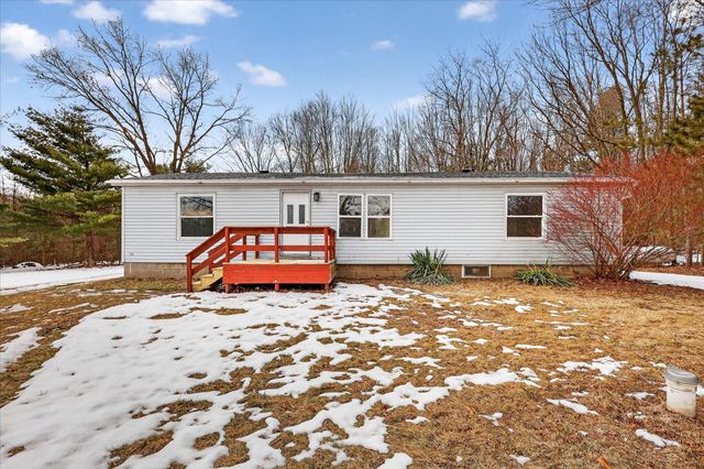 2160 Fitzner Road, Greenville, MI 48838