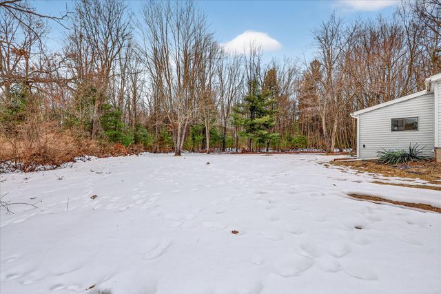 2160 Fitzner Road, Greenville, MI 48838