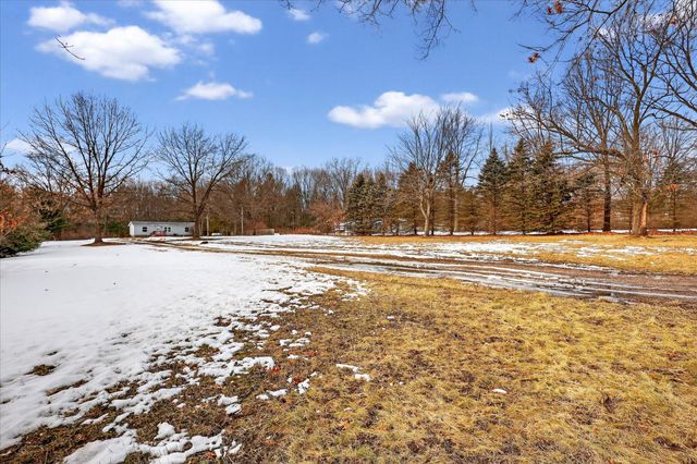 2160 Fitzner Road, Greenville, MI 48838