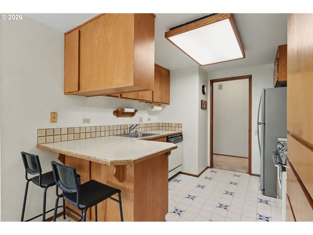 2516 Se BAYPOINT Dr L32, Vancouver, WA 98683
