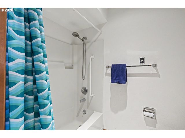 2516 Se BAYPOINT Dr L32, Vancouver, WA 98683