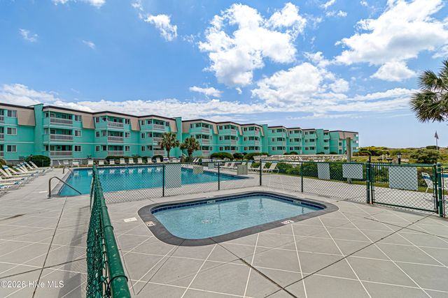 301 E Commerce Way Road 255 Sea Spray, Atlantic Beach, NC 28512