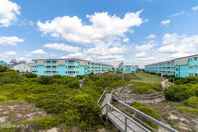 301 E Commerce Way Road 255 Sea Spray, Atlantic Beach, NC 28512