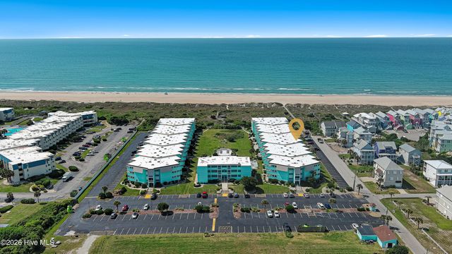 301 E Commerce Way Road 255 Sea Spray, Atlantic Beach, NC 28512