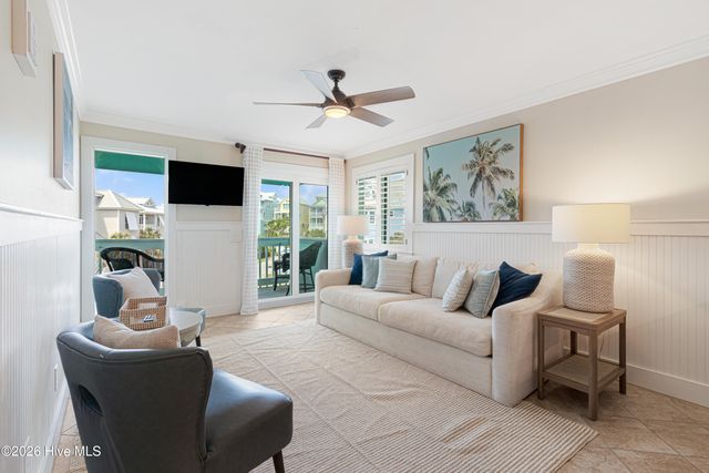 301 E Commerce Way Road 255 Sea Spray, Atlantic Beach, NC 28512