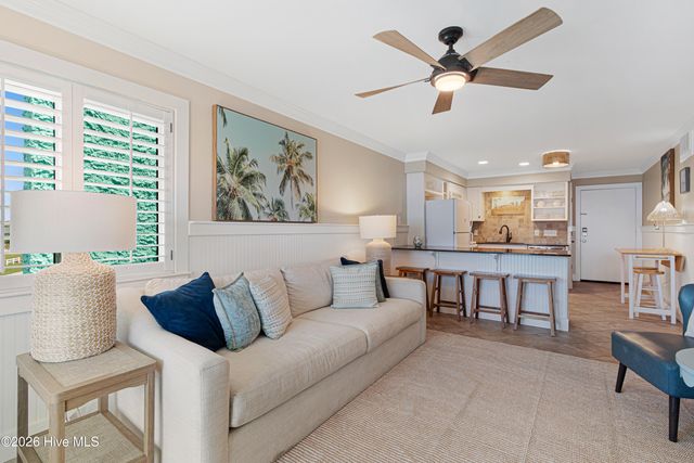 301 E Commerce Way Road 255 Sea Spray, Atlantic Beach, NC 28512