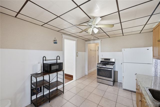 39 Kamper Avenue, Buffalo, NY 14210