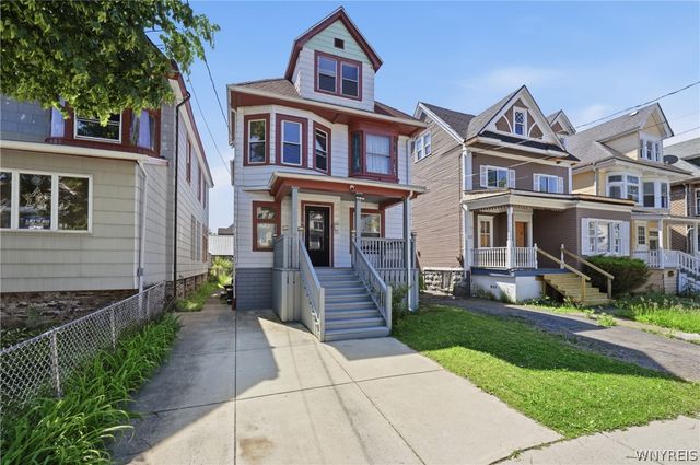 39 Kamper Avenue, Buffalo, NY 14210