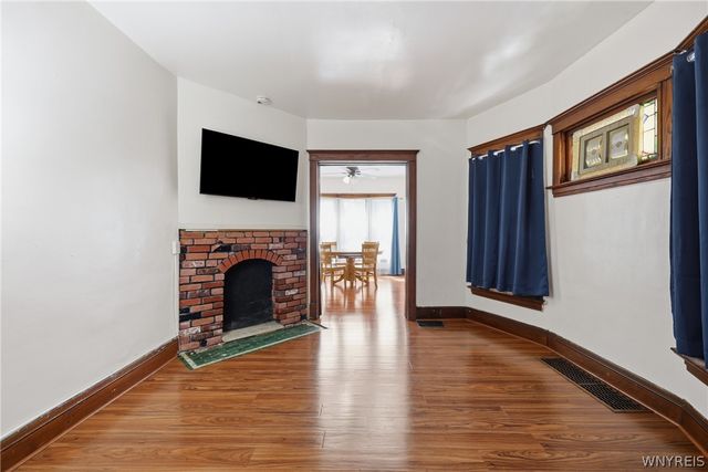 39 Kamper Avenue, Buffalo, NY 14210