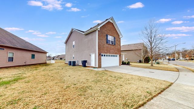 3205 Mapleside Ln, Murfreesboro, TN 37128