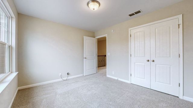 3205 Mapleside Ln, Murfreesboro, TN 37128