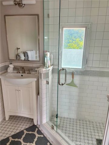 3647 Hyacinth, San Diego, CA 92106