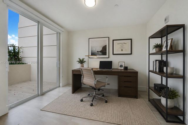 120 Salamanca Ave PH, Coral Gables, FL 33134