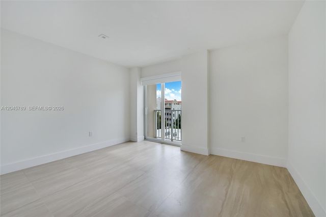 120 Salamanca Ave PH, Coral Gables, FL 33134