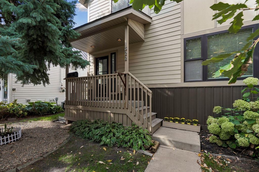 1322 Washington Street NE, Minneapolis, MN 55413 — photo 2