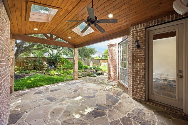 14022 Barnhart Boulevard, Houston, TX 77077