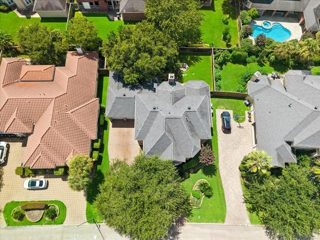 14022 Barnhart Boulevard, Houston, TX 77077