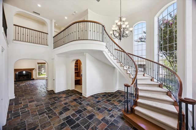 14022 Barnhart Boulevard, Houston, TX 77077