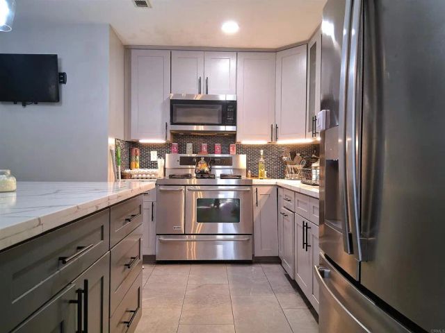 101 Lancer Avenue, Oceanside, CA 92058