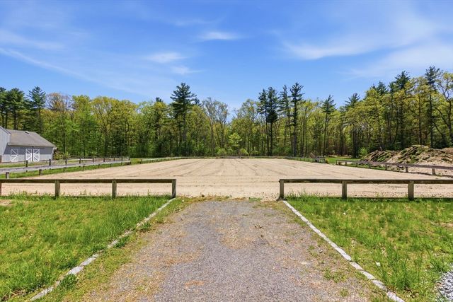 28 Deer Run Road, Boxford, MA 01921