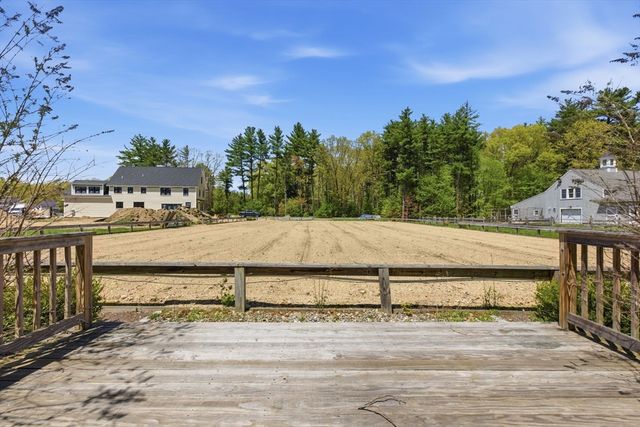 28 Deer Run Road, Boxford, MA 01921