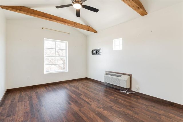 9438 Creek View, Guthrie, OK 73044