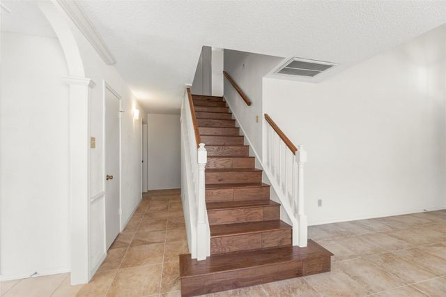 2330 Robinsons Ferry, Sugar Land, TX 77479