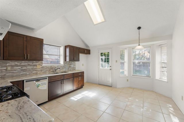 2330 Robinsons Ferry, Sugar Land, TX 77479