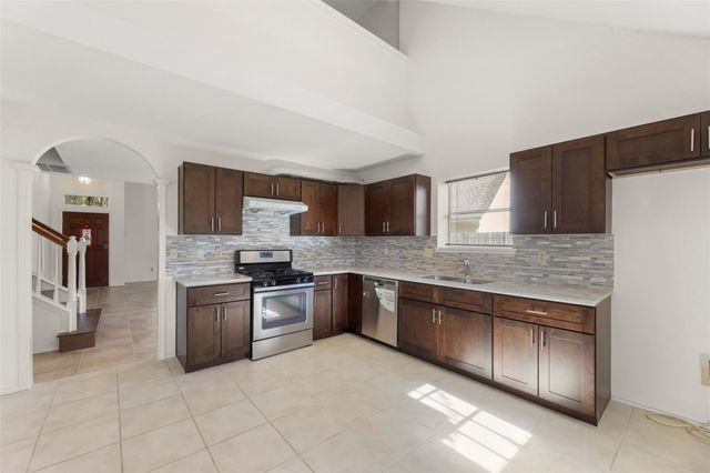 2330 Robinsons Ferry, Sugar Land, TX 77479