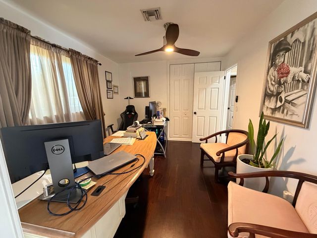 1905 S FLORIDA MANGO Road, West Palm Beach, FL 33406