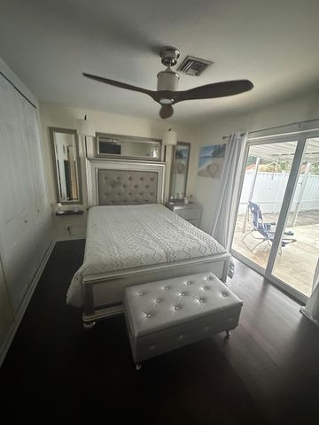 1905 S FLORIDA MANGO Road, West Palm Beach, FL 33406