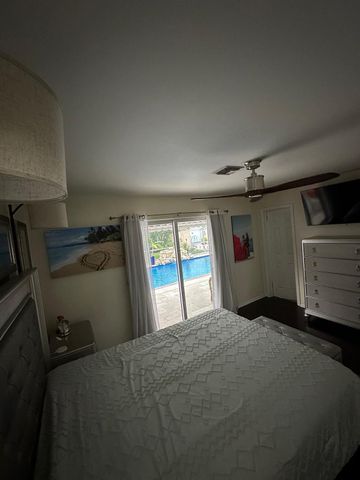 1905 S FLORIDA MANGO Road, West Palm Beach, FL 33406