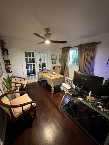 1905 S FLORIDA MANGO Road, West Palm Beach, FL 33406